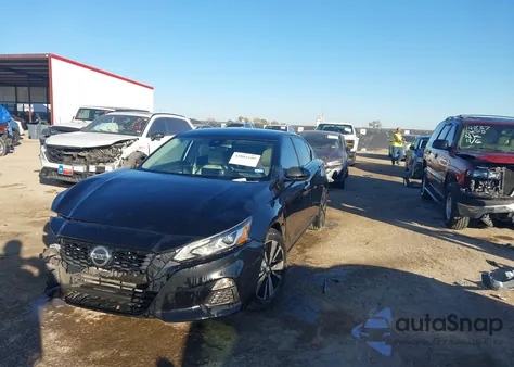 2021 Nissan Altima Sv Fwd z USA, uszkodzony, nr VIN 1N4BL4DV2MN409032